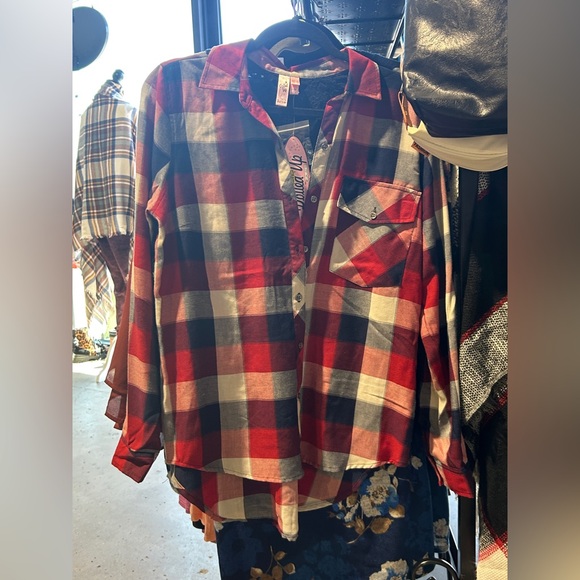 Red and Black Plaid Button-Up Shirt - Picture 1 of 1